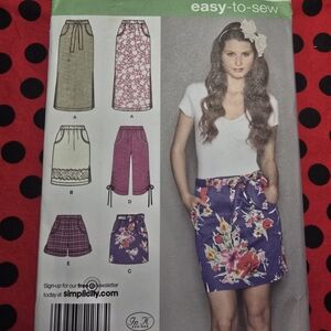New Uncut Simplicity Women's Pattern
